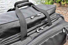 Load image into Gallery viewer, Waterproof Carryall Holdall